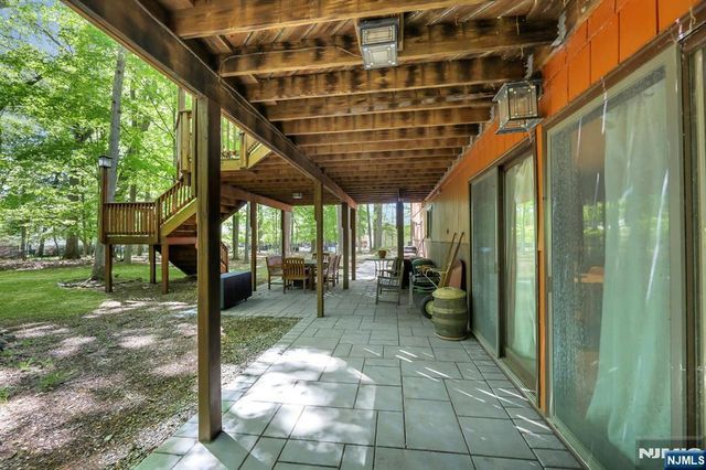 17 Wescott Street, Old Tappan, NJ 07675