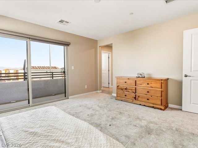 4320 Tallow Falls Avenue, Las Vegas, NV 89141