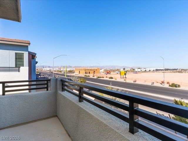 4320 Tallow Falls Avenue, Las Vegas, NV 89141