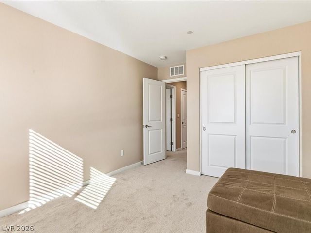 4320 Tallow Falls Avenue, Las Vegas, NV 89141