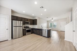 1044 Esplanade PKWY, San Marcos, TX 78666
