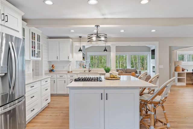 978 Law Lane, Mount Pleasant, SC 29464