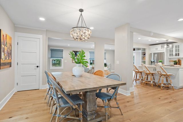 978 Law Lane, Mount Pleasant, SC 29464