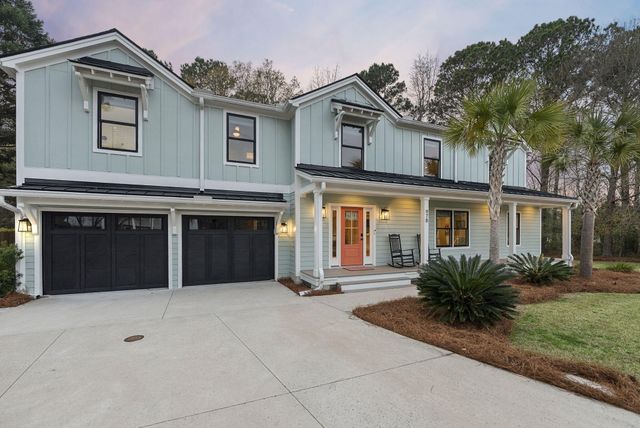 978 Law Lane, Mount Pleasant, SC 29464