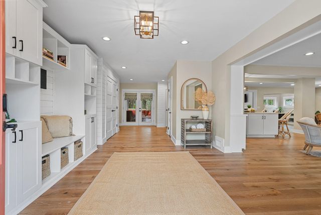 978 Law Lane, Mount Pleasant, SC 29464