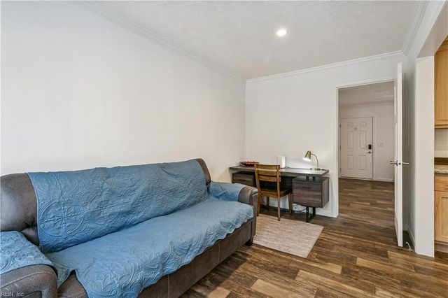 8695 George Washington Memorial HWY, Gloucester, VA 23061