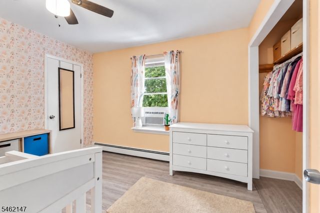 17 Pequot Rd, Ringwood Boro, NJ 07456