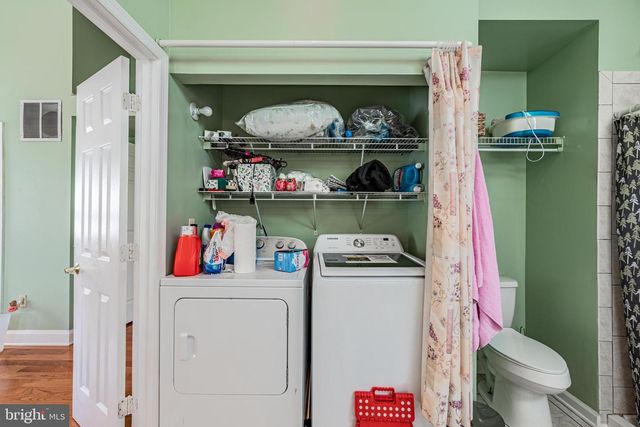 2404 POPLAR DR, Baltimore, MD 21207