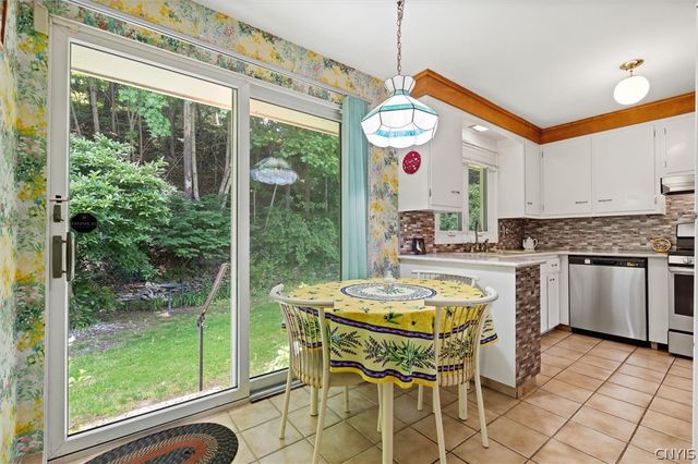 510 Hillsboro Parkway, Syracuse, NY 13214