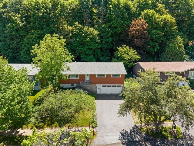 510 Hillsboro Parkway, Syracuse, NY 13214