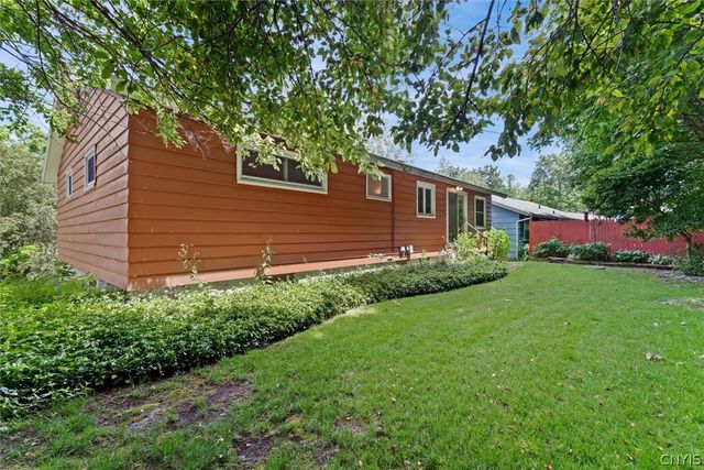 510 Hillsboro Parkway, Syracuse, NY 13214