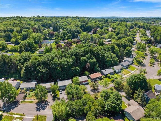 510 Hillsboro Parkway, Syracuse, NY 13214