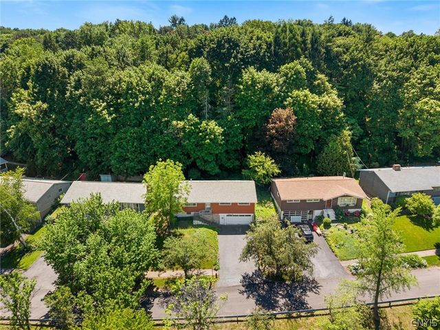510 Hillsboro Parkway, Syracuse, NY 13214