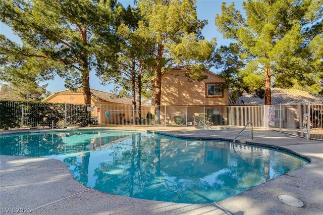 1632 North Torrey Pines Drive 101, Las Vegas, NV 89108