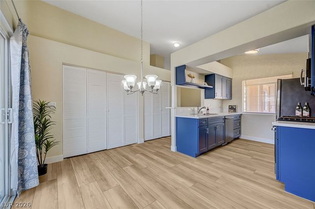 1632 North Torrey Pines Drive 101, Las Vegas, NV 89108
