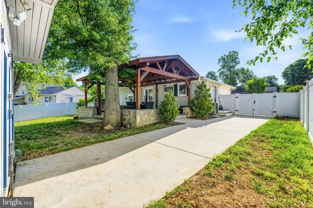 103 ESSENTON DR, Upper Marlboro, MD 20774