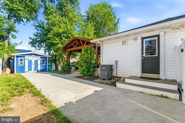 103 ESSENTON DR, Upper Marlboro, MD 20774