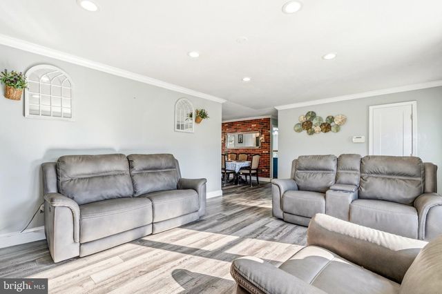 103 ESSENTON DR, Upper Marlboro, MD 20774