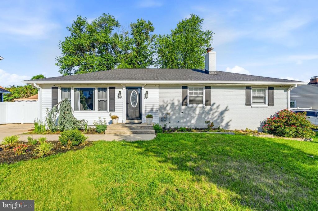 103 ESSENTON DR, Upper Marlboro, MD 20774