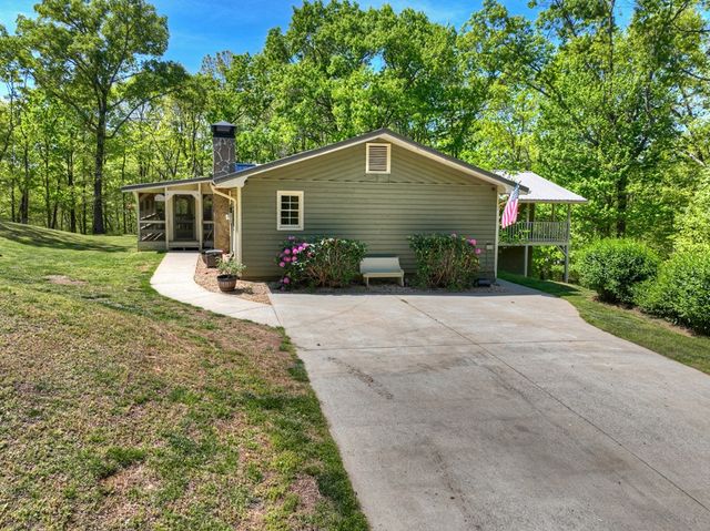 588 Padena Drive, Morganton, GA 30560