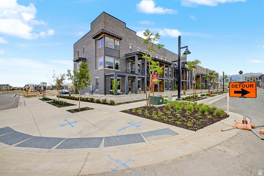 5319 W CENTERFIELD DR #115, South Jordan, UT 84009 — exterior