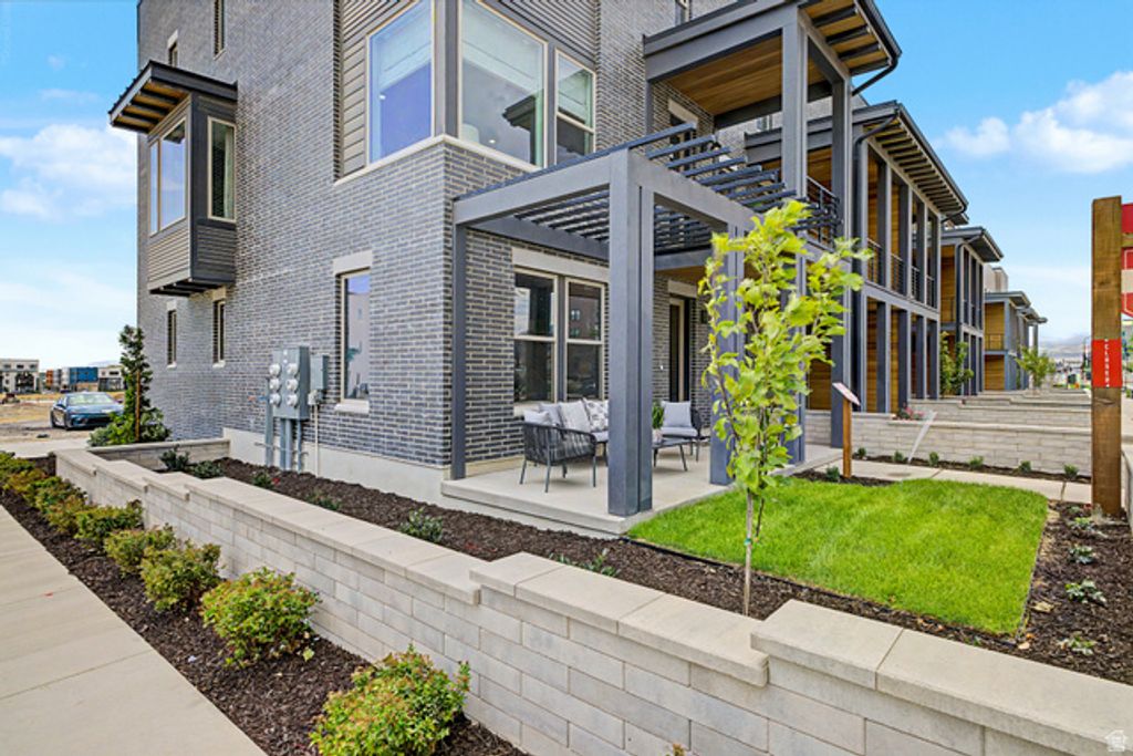 5319 W CENTERFIELD DR #115, South Jordan, UT 84009 — photo 2