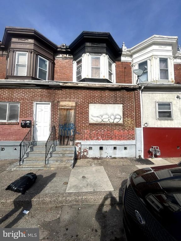 1174 HADDON AVE, Camden, NJ 08103