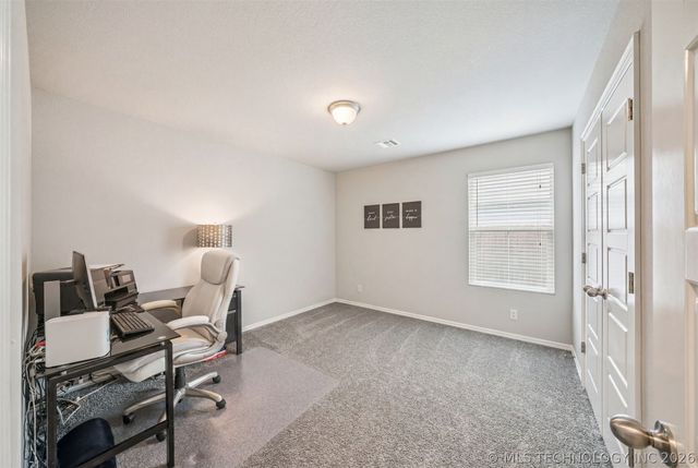 12213 N 131st Avenue E, Collinsville, OK 74021