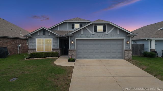 12213 N 131st Avenue E, Collinsville, OK 74021