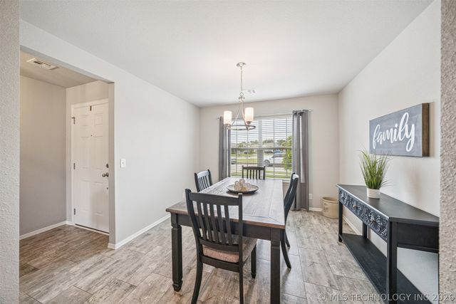 12213 N 131st Avenue E, Collinsville, OK 74021