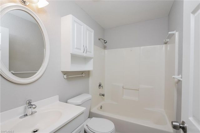 1762 S Chamberlain BLVD, North Port, FL 34286
