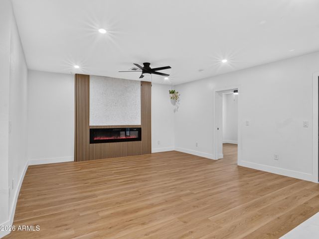 3202 W GARFIELD Street, Phoenix, AZ 85009