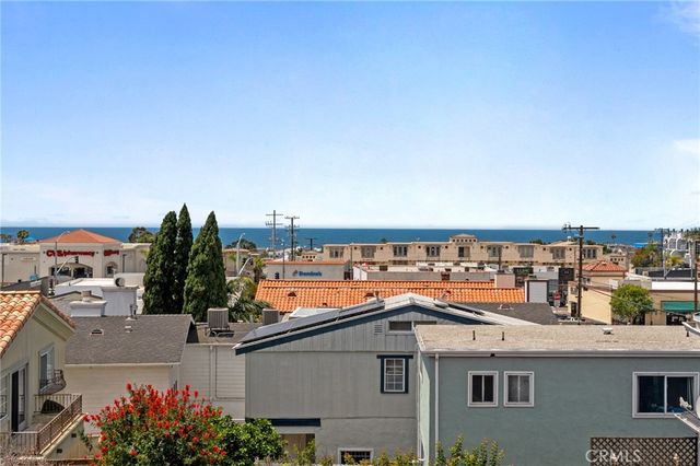 918 3rd Street, Hermosa Beach, CA 90254