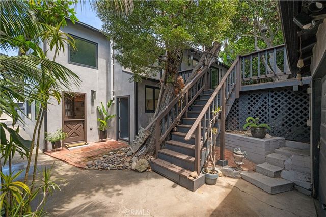 918 3rd Street, Hermosa Beach, CA 90254