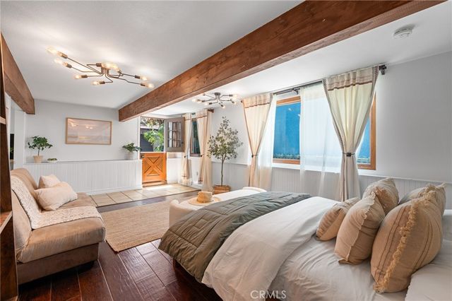 918 3rd Street, Hermosa Beach, CA 90254