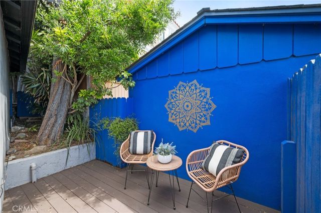 918 3rd Street, Hermosa Beach, CA 90254
