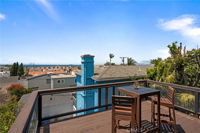 918 3rd Street, Hermosa Beach, CA 90254