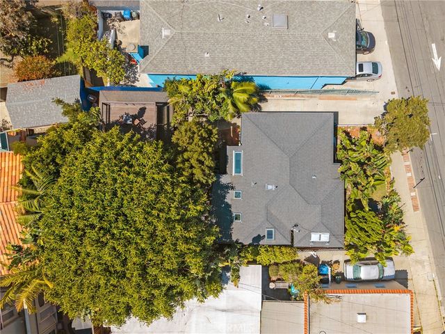 918 3rd Street, Hermosa Beach, CA 90254