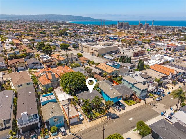 918 3rd Street, Hermosa Beach, CA 90254