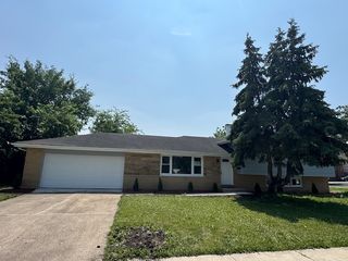535 FLORIAN Drive, Des Plaines, IL 60016