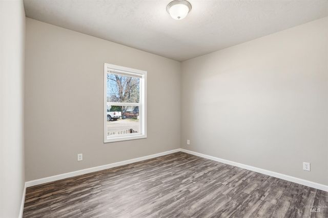 352 & 374 E E Idaho St, Middleton, ID 83644