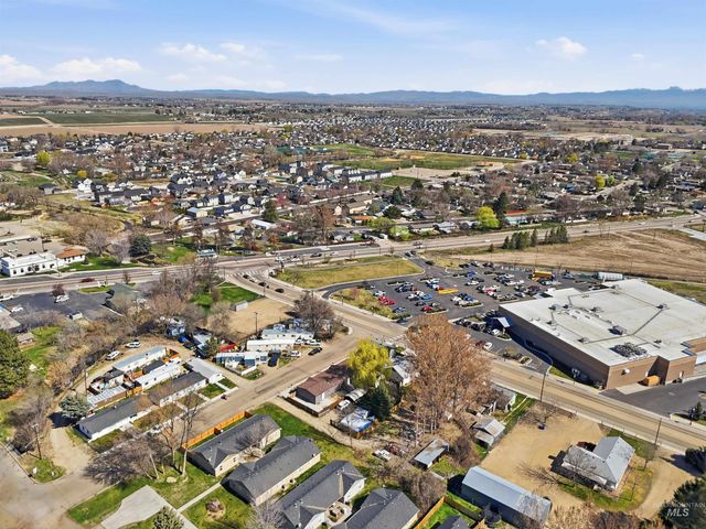 352 & 374 E E Idaho St, Middleton, ID 83644