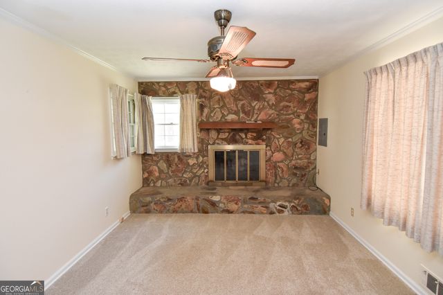 109 Pine Avenue SW, Griffin, GA 30224