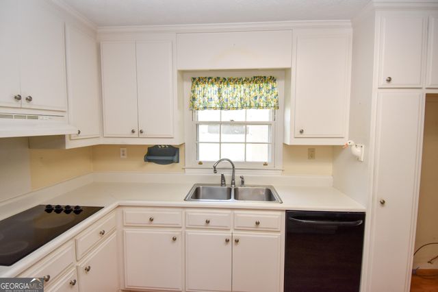 109 Pine Avenue SW, Griffin, GA 30224