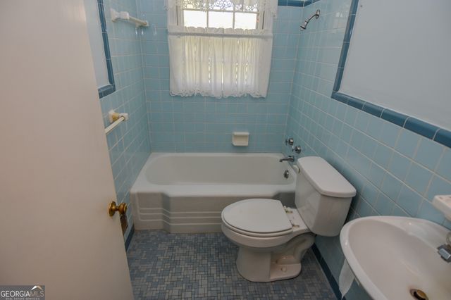 109 Pine Avenue SW, Griffin, GA 30224