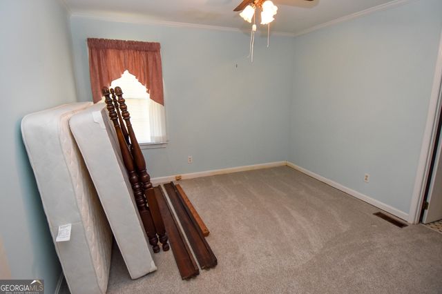 109 Pine Avenue SW, Griffin, GA 30224