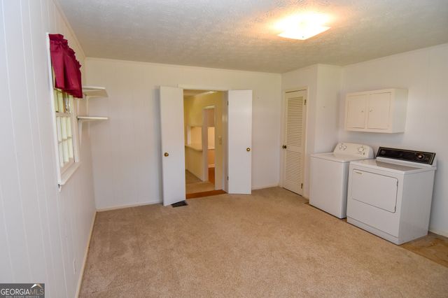 109 Pine Avenue SW, Griffin, GA 30224