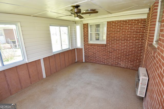 109 Pine Avenue SW, Griffin, GA 30224