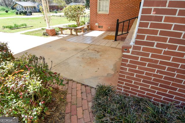 109 Pine Avenue SW, Griffin, GA 30224