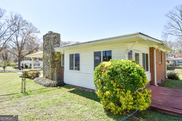 109 Pine Avenue SW, Griffin, GA 30224